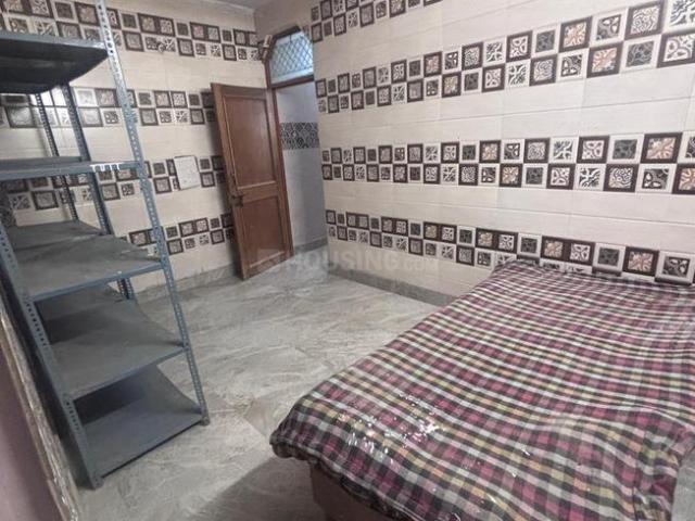 1 BHK Independent Builder Floor in Mukherjee Nagar for rent New Delhi. The reference number is 21288583