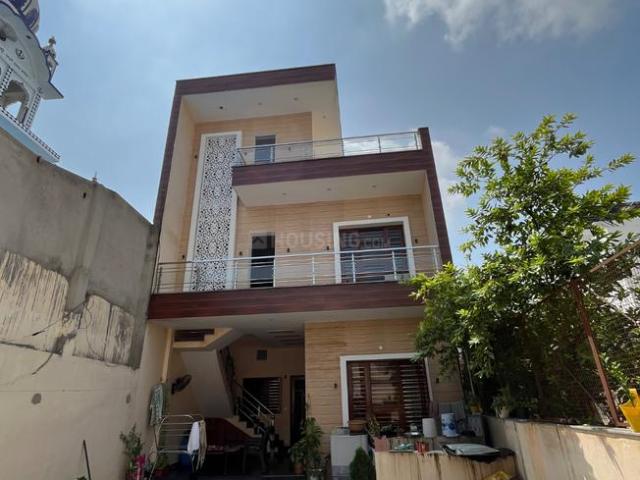1 BHK Independent Builder Floor in Mundi Kharar for rent Mohali. The reference number is 20993247