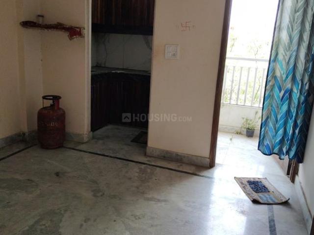 1 BHK Independent Builder Floor in Munirka for rent New Delhi. The reference number is 20407159