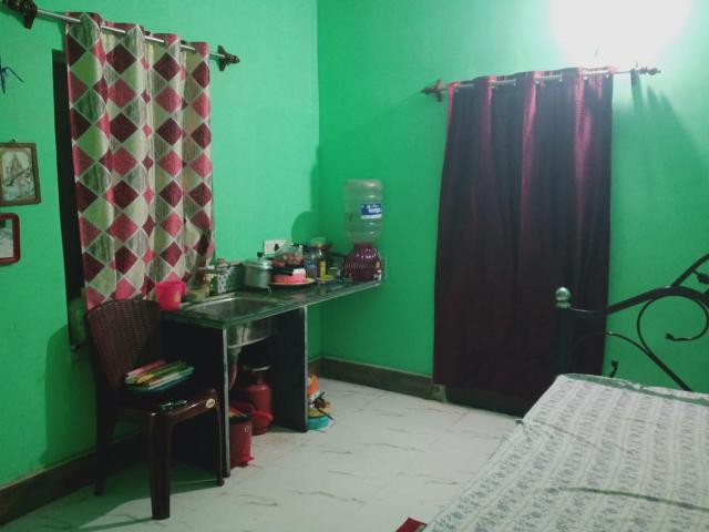 1 BHK Independent Builder Floor in Madhyamgram for rent Kolkata. The reference number is 10466873