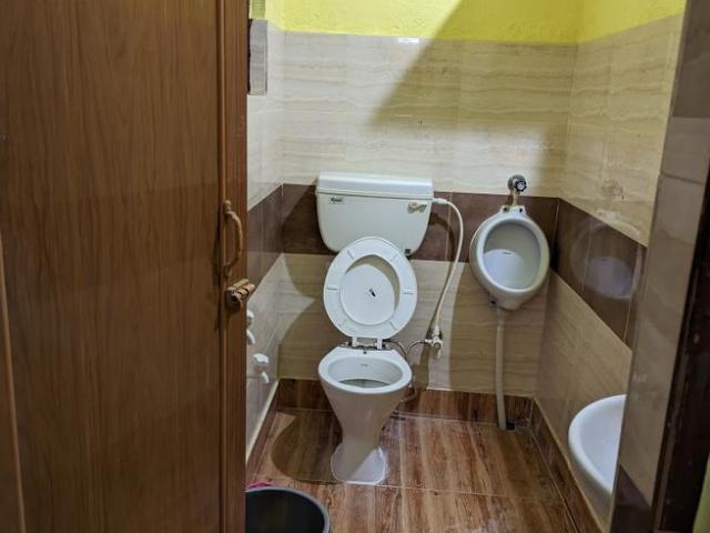 1 BHK Independent Builder Floor in Madhyamgram for rent Kolkata. The reference number is 16724399