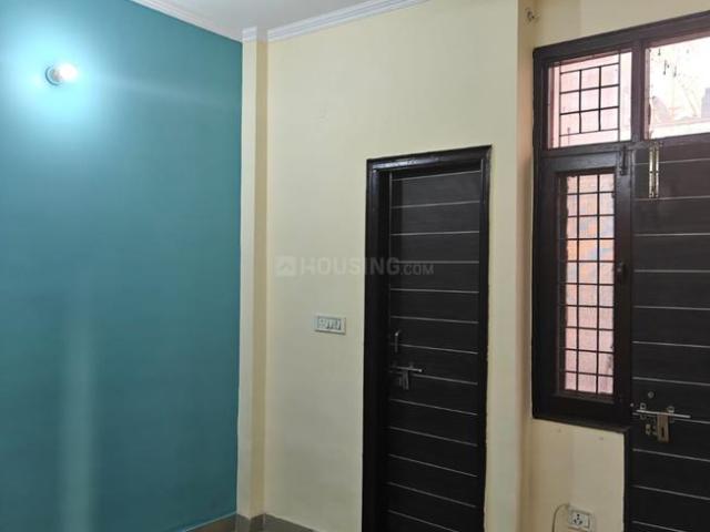 1 BHK Independent Builder Floor in Mahavir Enclave for resale New Delhi. The reference number is 19973642