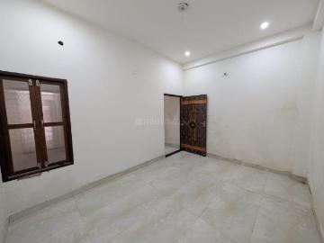 1 BHK Independent Builder Floor in Maheshpur for rent Varanasi. The reference number is 20532997