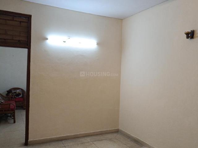 1 BHK Independent Builder Floor in Malviya Nagar for rent New Delhi. The reference number is 20345610