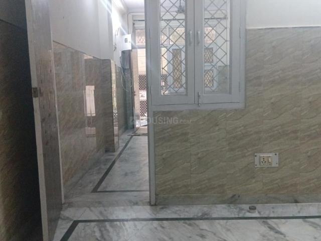1 BHK Independent Builder Floor in Mayur Vihar for resale New Delhi. The reference number is 17728580