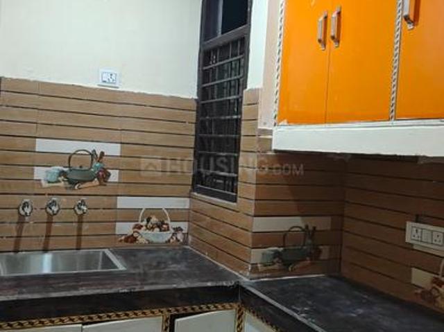 1 BHK Independent Builder Floor in Mayur Vihar Phase 1 for rent New Delhi. The reference number is 19096699