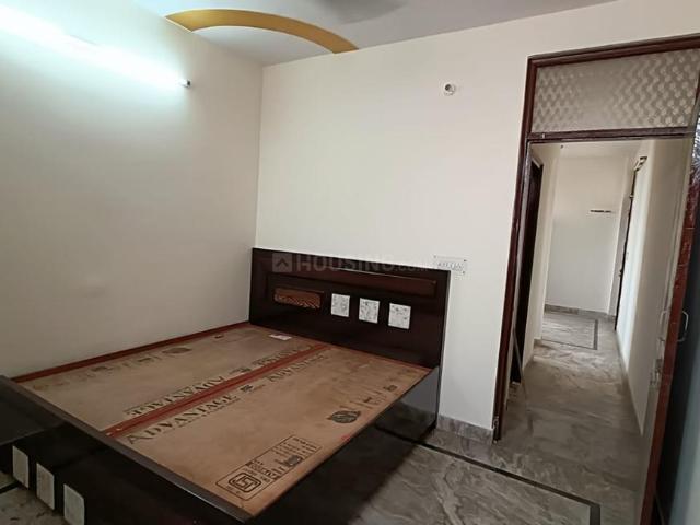 1 BHK Independent Builder Floor in Mayur Vihar Phase 1 for rent New Delhi. The reference number is 19236909