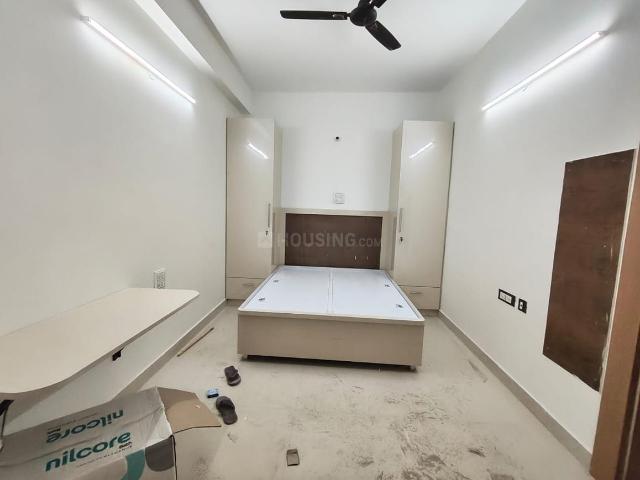 1 BHK Independent Builder Floor in Mayur Vihar Phase 1 for rent New Delhi. The reference number is 19266271