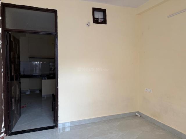 1 BHK Independent Builder Floor in Mayur Vihar Phase 1 for rent New Delhi. The reference number is 20533451