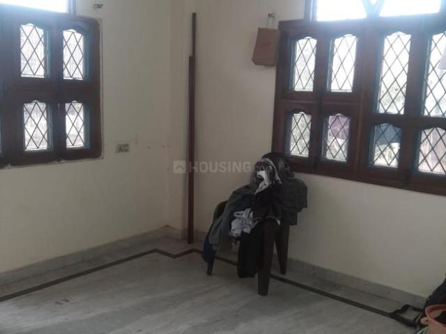 1 BHK Independent Builder Floor in Mayur Vihar Phase 1 for rent New Delhi. The reference number is 20551643