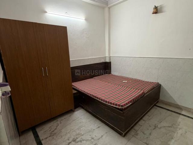 1 BHK Independent Builder Floor in Mayur Vihar Phase 1 for rent New Delhi. The reference number is 20580340
