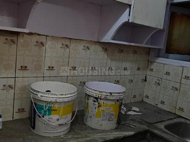 1 BHK Independent Builder Floor in Mayur Vihar Phase 1 for rent New Delhi. The reference number is 20662645