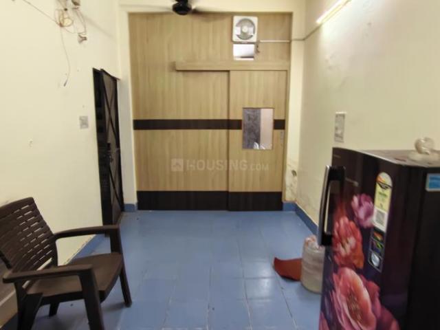 1 BHK Independent Builder Floor in Mayur Vihar Phase 1 for rent New Delhi. The reference number is 20975574