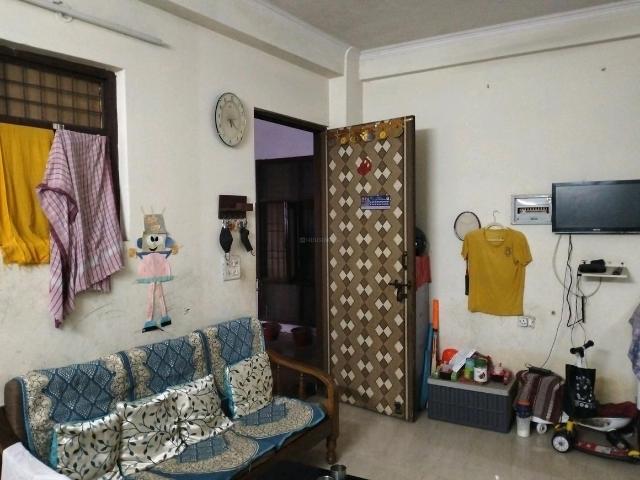 1 BHK Independent Builder Floor in Mayur Vihar Phase 1 for resale New Delhi. The reference number is 19702808