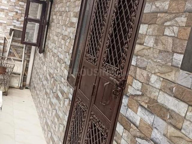 1 BHK Independent Builder Floor in Mayur Vihar Phase 1 for resale New Delhi. The reference number is 21257099