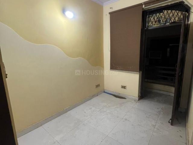 1 BHK Independent Builder Floor in Model Town for rent New Delhi. The reference number is 20319374