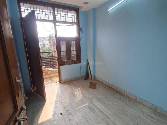 1 BHK Independent Builder Floor in Model Town for rent New Delhi. The reference number is 21309586