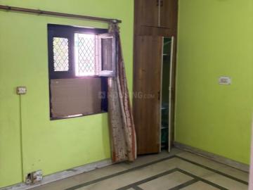 1 BHK Independent Builder Floor in Naraina for rent New Delhi. The reference number is 20371279