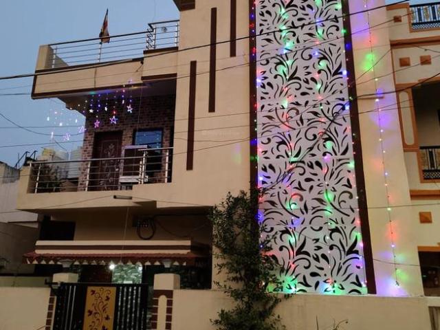 1 BHK Independent Builder Floor in Nari Village for rent Nagpur. The reference number is 9489399