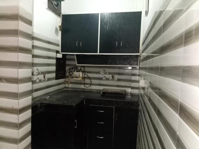 1 BHK Independent Builder Floor in Nawada for rent New Delhi. The reference number is 20009040