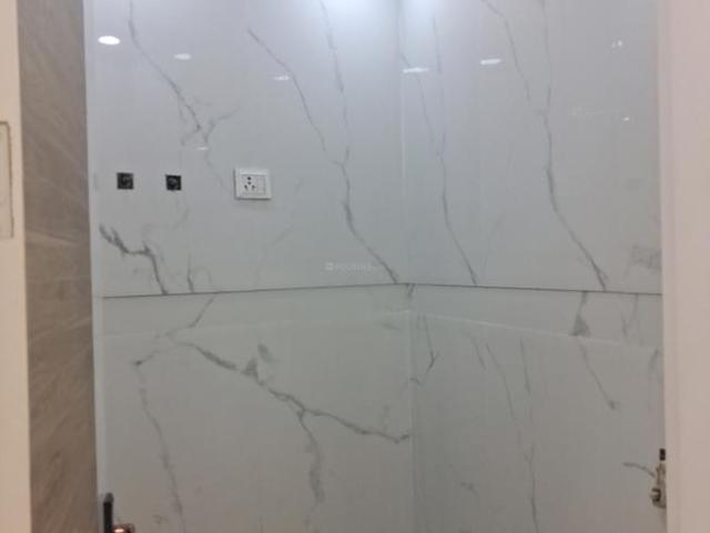 1 BHK Independent Builder Floor in Nawada for resale New Delhi. The reference number is 21209695