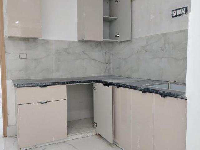 1 BHK Independent Builder Floor in Neb Sarai for rent New Delhi. The reference number is 20642945