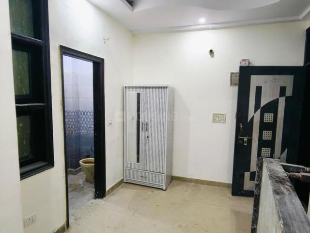 1 BHK Independent Builder Floor in New Ashok Nagar for rent New Delhi. The reference number is 19961664