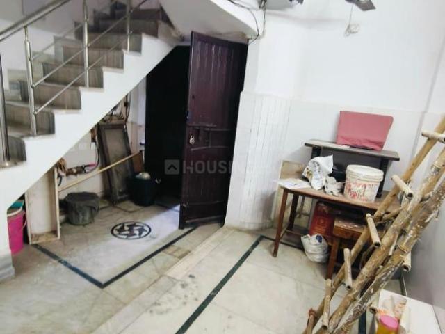 1 BHK Independent Builder Floor in New Ashok Nagar for rent New Delhi. The reference number is 20614563