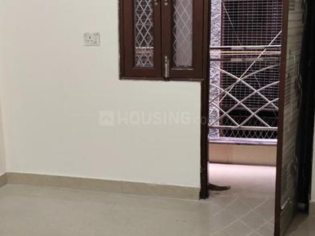 1 BHK Independent Builder Floor in New Ashok Nagar for rent New Delhi. The reference number is 21157333