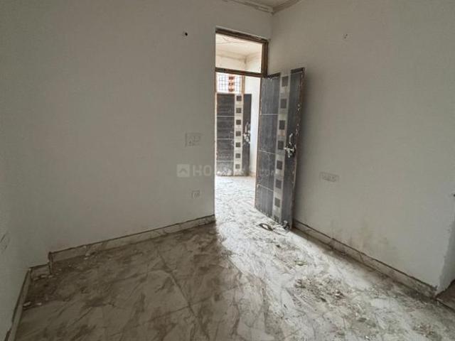 1 BHK Independent Builder Floor in New Ashok Nagar for resale New Delhi. The reference number is 18701352