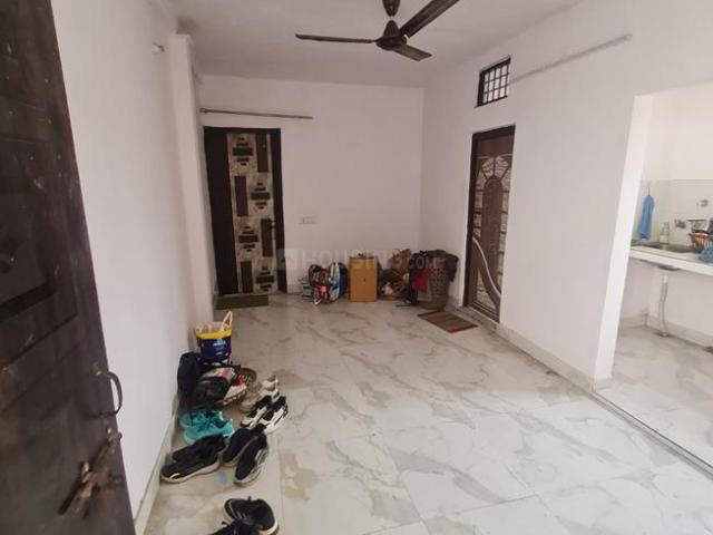 1 BHK Independent Builder Floor in Azadpur for rent New Delhi. The reference number is 20368553