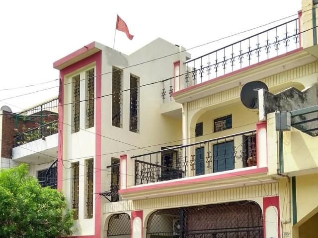 1 BHK Independent Builder Floor in Aliganj for rent Lucknow. The reference number is 8082565