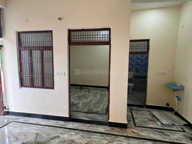 1 BHK Independent Builder Floor in Andawa for rent Allahabad. The reference number is 18281157