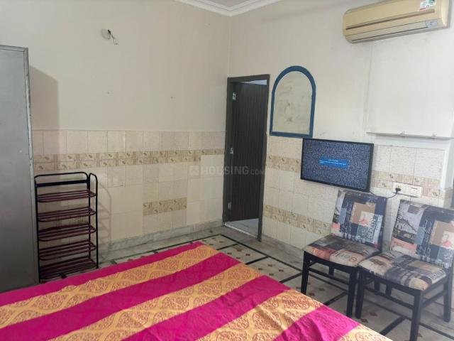1 BHK Independent Builder Floor in Bhai Randhir Singh Nagar for rent Ludhiana. The reference number is 21299264