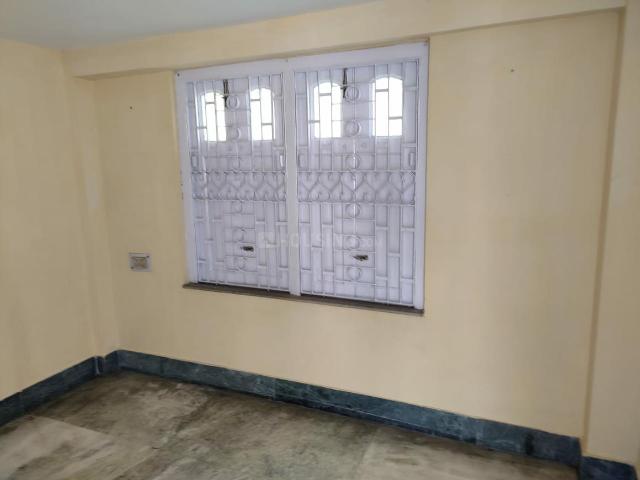 1 BHK Independent Builder Floor in Birati for rent Kolkata. The reference number is 20799789