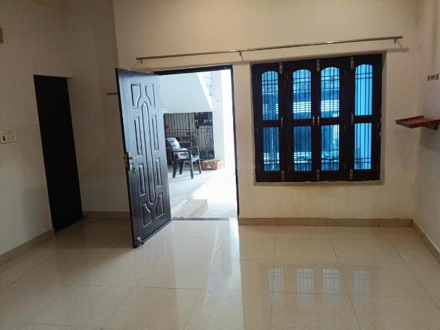 1 BHK Independent Builder Floor in Chhataripur for rent Varanasi. The reference number is 21156146