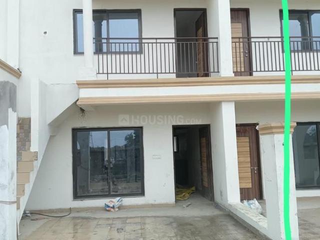1 BHK Independent Builder Floor in Chhatral City for rent Gandhinagar. The reference number is 21056467