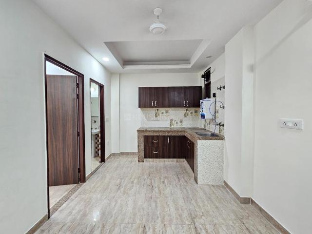 1 BHK Independent Builder Floor in Chhattarpur for rent New Delhi. The reference number is 20410297