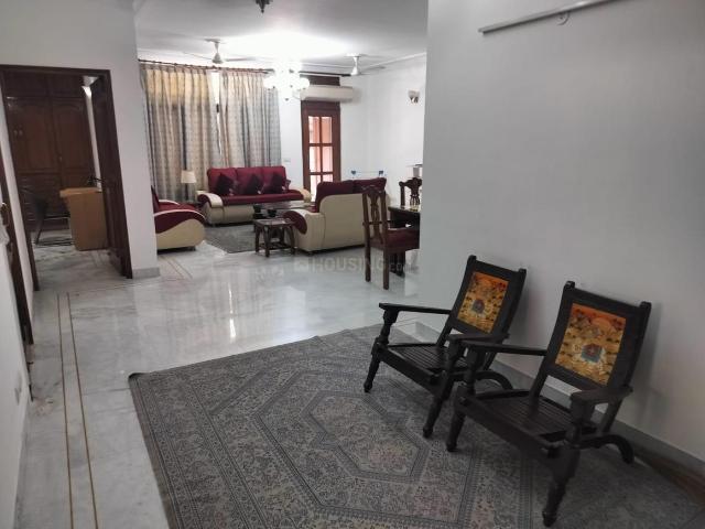 1 BHK Independent Builder Floor in Chittaranjan Park for rent New Delhi. The reference number is 19119482