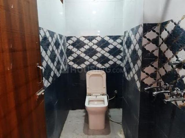 1 BHK Independent Builder Floor in Dwarka Mor for rent New Delhi. The reference number is 19253658
