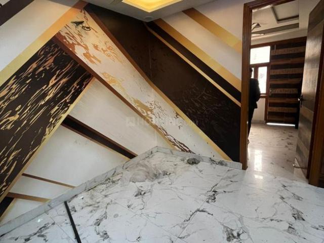 2 BHK Apartment in Dwarka Mor for rent New Delhi. The reference number is 19416783