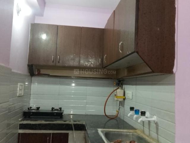 1 BHK Independent Builder Floor in Dwarka Mor for rent New Delhi. The reference number is 19692102