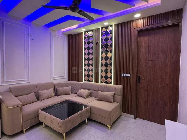 1 BHK Independent Builder Floor in Dwarka Mor for rent New Delhi. The reference number is 20599322