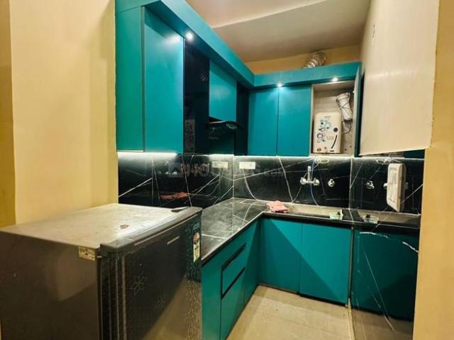 1 BHK Independent Builder Floor in Dwarka Mor for rent New Delhi. The reference number is 21116952