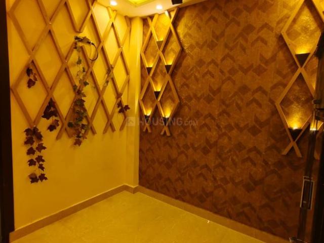 1 BHK Independent Builder Floor in Dwarka Mor for rent New Delhi. The reference number is 21140355