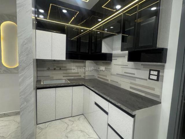 1 BHK Independent Builder Floor in Dwarka Mor for resale New Delhi. The reference number is 20533013