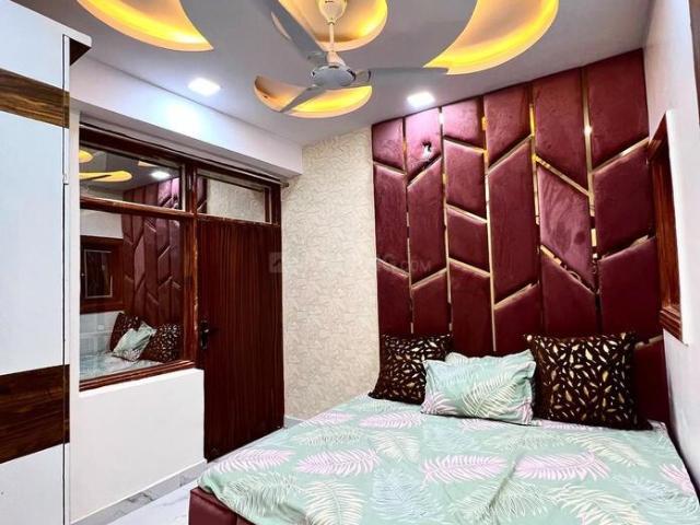 1 BHK Apartment in Dwarka Mor for resale New Delhi. The reference number is 21319459