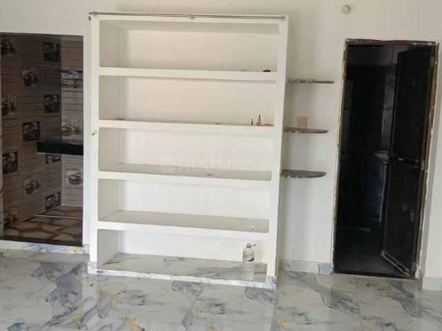 1 BHK Independent Builder Floor in Danganj for rent Varanasi. The reference number is 21325957
