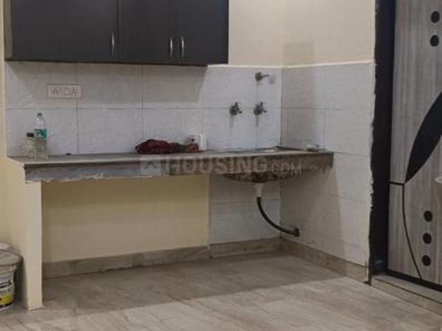 1 BHK Independent Builder Floor in Dashrath Puri for rent New Delhi. The reference number is 20123990