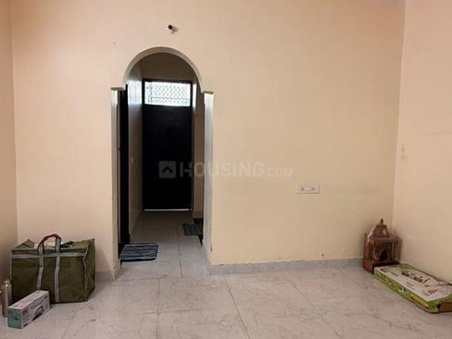 1 BHK Independent Builder Floor in Delta I for rent Greater Noida. The reference number is 21142362